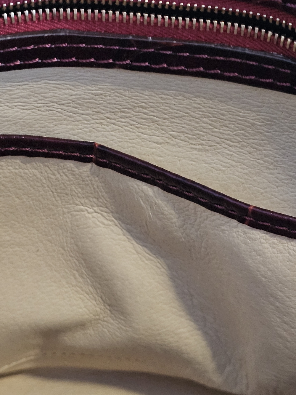 Dooney & Bourke Red Croc-Embossed Leather Satchel. No Crossbody Strap. - Picture 14 of 14